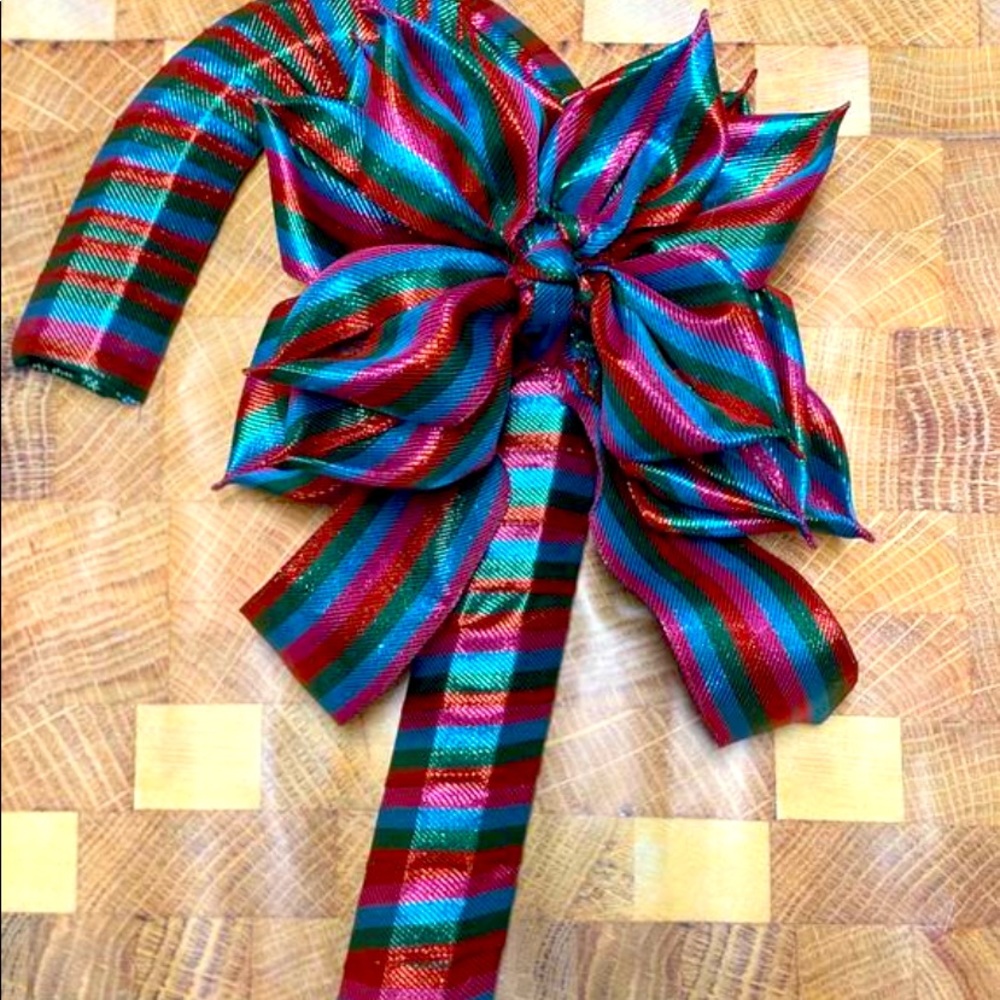 Christmas wreath peppermint shaped pink turquoise